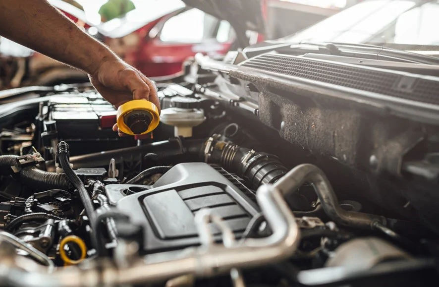 Faça a troca do óleo do motor